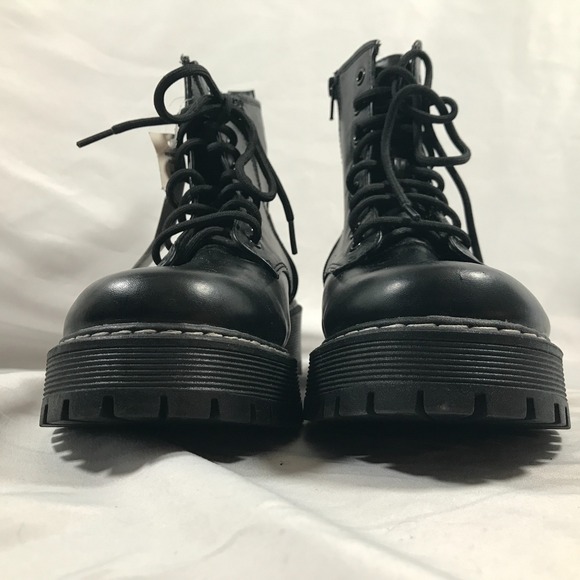 No Boundaries Black Lace Up Memory Foam Conbat Boot Womens US 8W EU 39.5 NWT - Picture 3 of 16